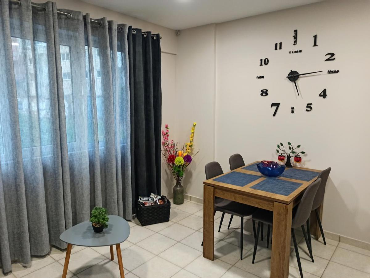 Central Square Apartment 1 Pírgos Exteriér fotografie